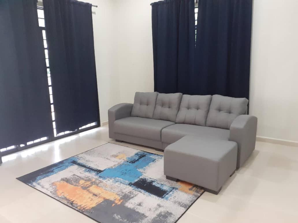 Nikmat Homestay Riyadh Kampong Tuan Mandak Exterior foto